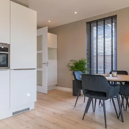 Luxe Dichtbij En Zee, In Het Hart De Bollenstreek Apartment